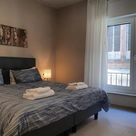 아파트 Mamma Mia Holidays - Mercanzia Apartment *